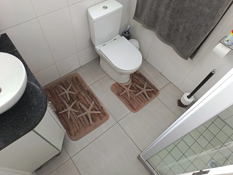 2 Bedroom Property for Sale in Vredenburg Western Cape